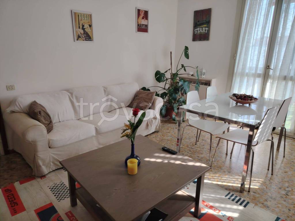 appartamento in affitto a Modena in zona Buon Pastore