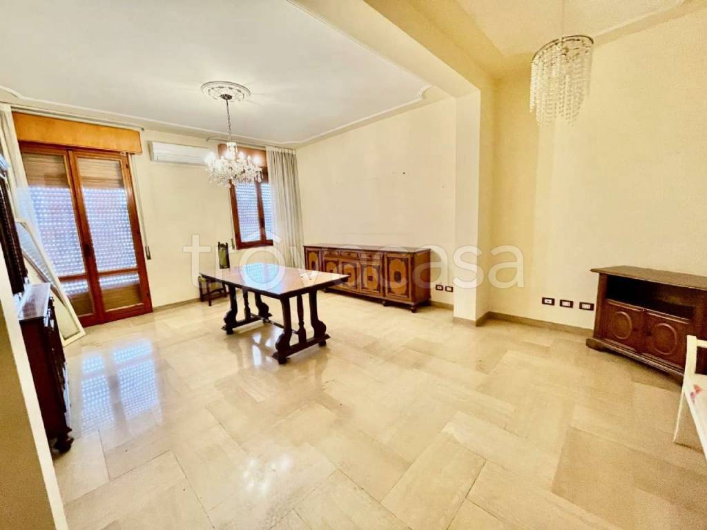 appartamento in affitto a Modena in zona Crocetta