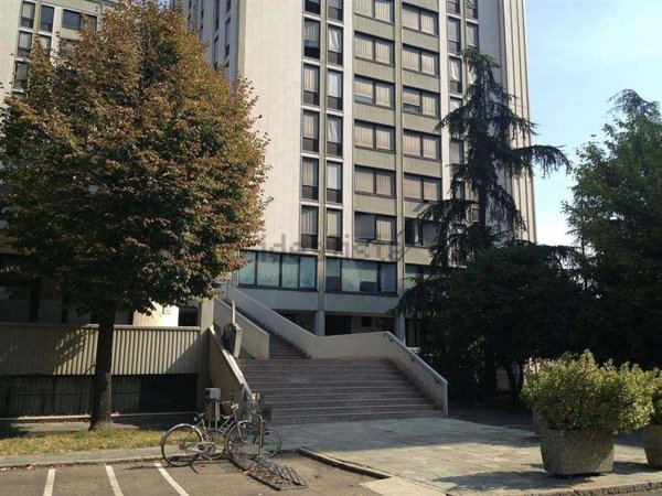 ufficio in affitto a Modena in zona San Faustino