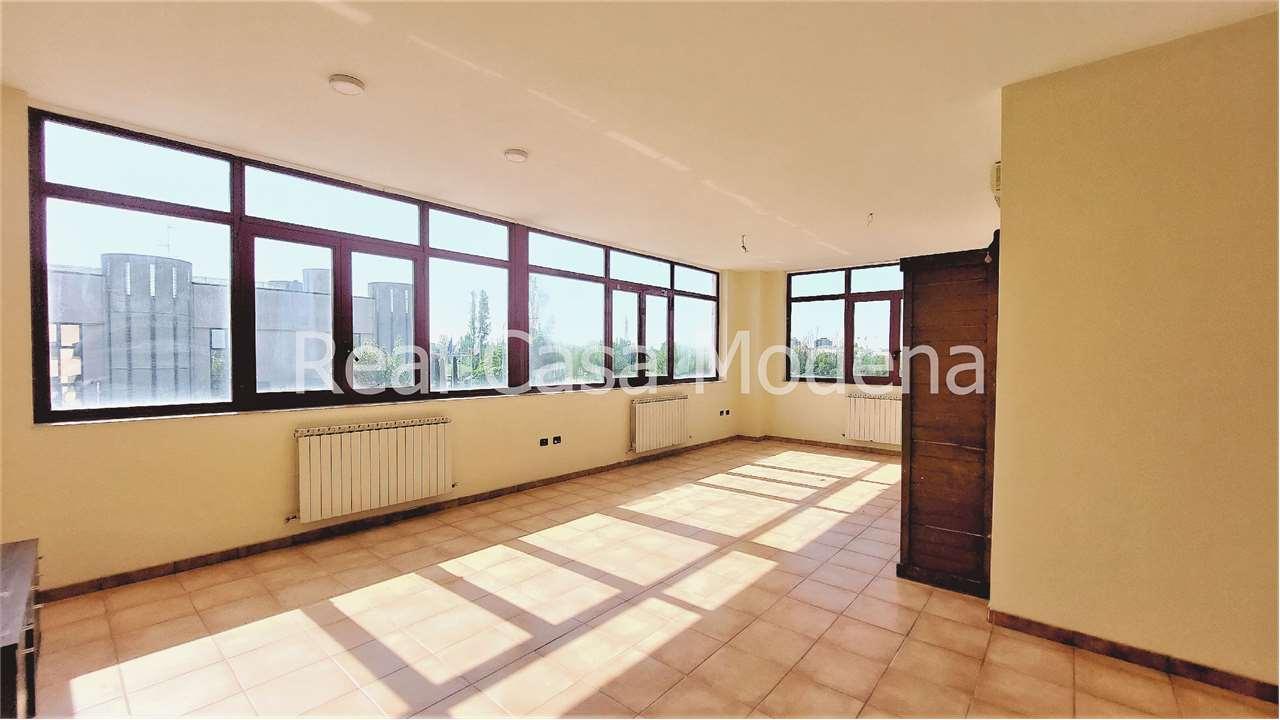 appartamento in affitto a Modena in zona Crocetta