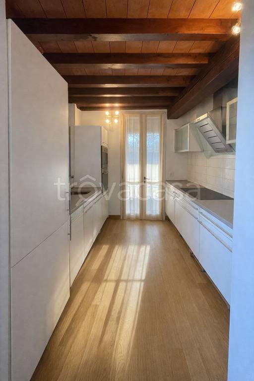 appartamento in affitto a Modena