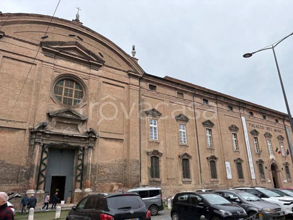 appartamento in affitto a Modena in zona Centro Storico