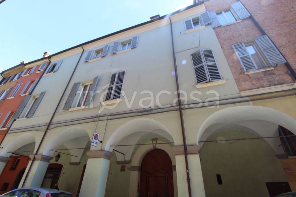 appartamento in affitto a Modena in zona Centro Storico