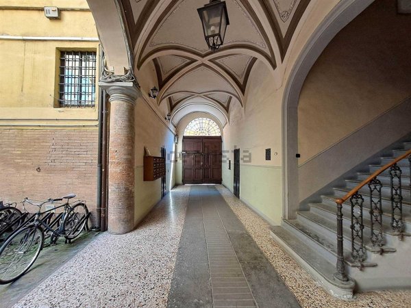 appartamento in affitto a Modena in zona Centro Storico