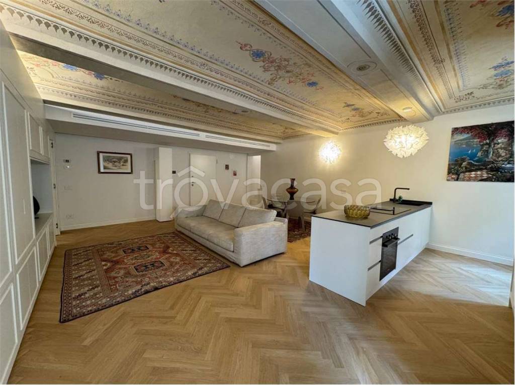 appartamento in affitto a Modena in zona Centro Storico