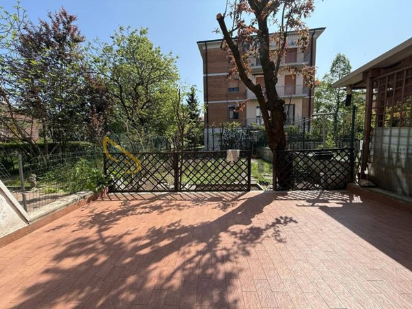 casa indipendente in affitto a Modena in zona San Damaso