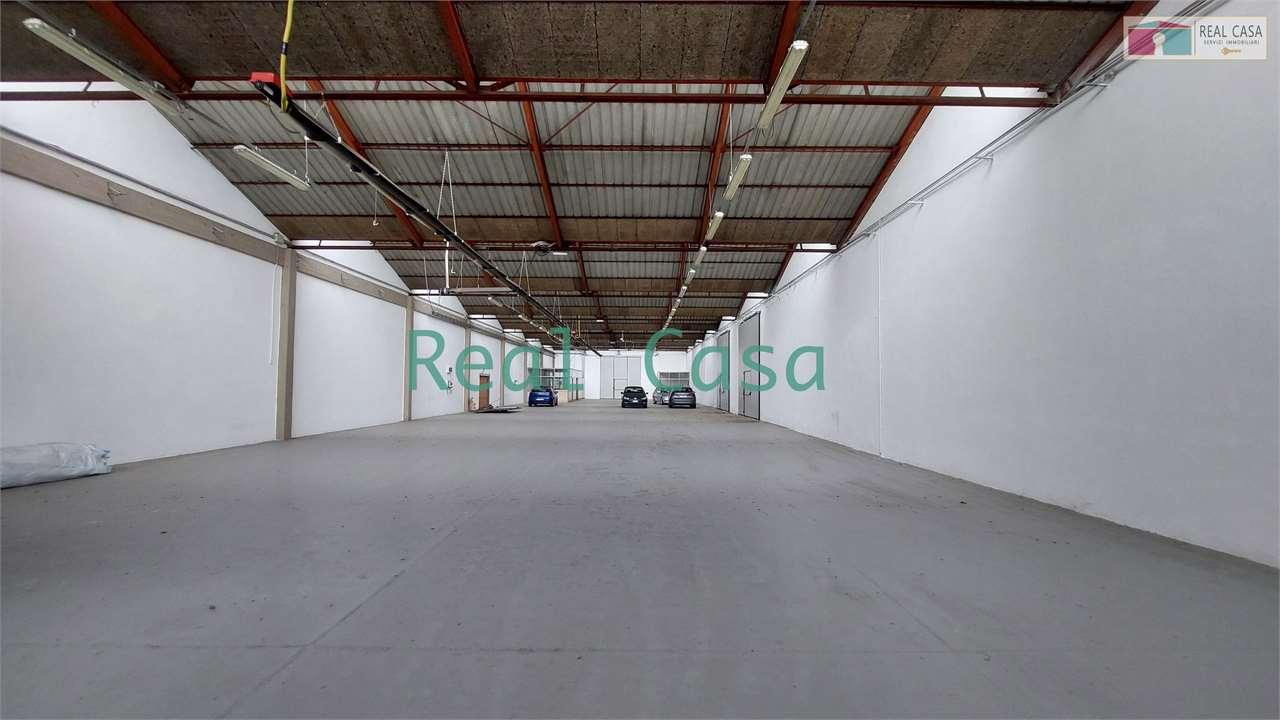 negozio in affitto a Modena in zona San Lazzaro / Modena Est