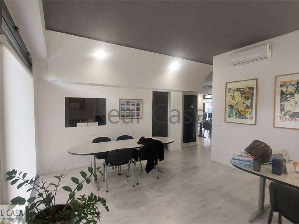 ufficio in affitto a Modena in zona San Lazzaro / Modena Est