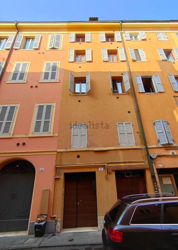 appartamento in affitto a Modena in zona Centro Storico