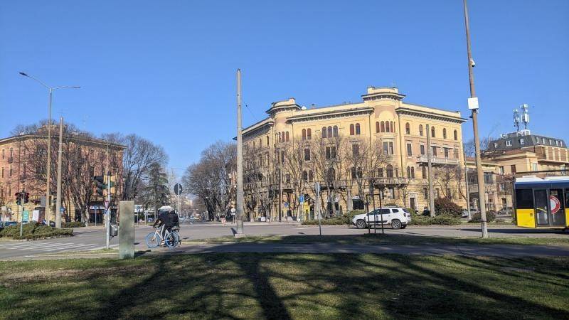 negozio in affitto a Modena in zona Centro Storico