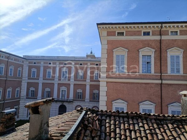 appartamento in affitto a Modena in zona Centro Storico