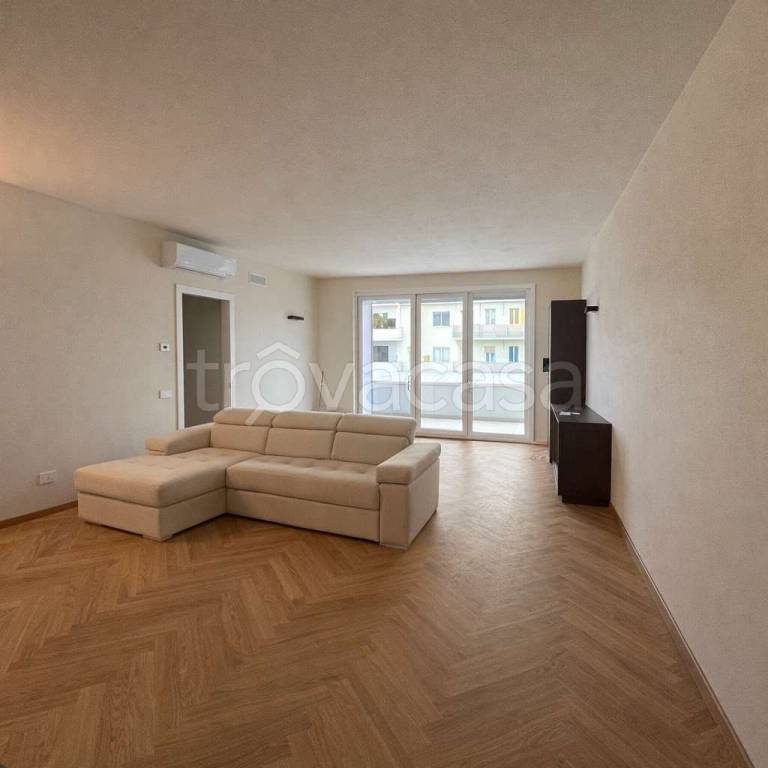 appartamento in affitto a Modena in zona Buon Pastore