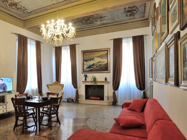 appartamento in affitto a Modena in zona Centro Storico