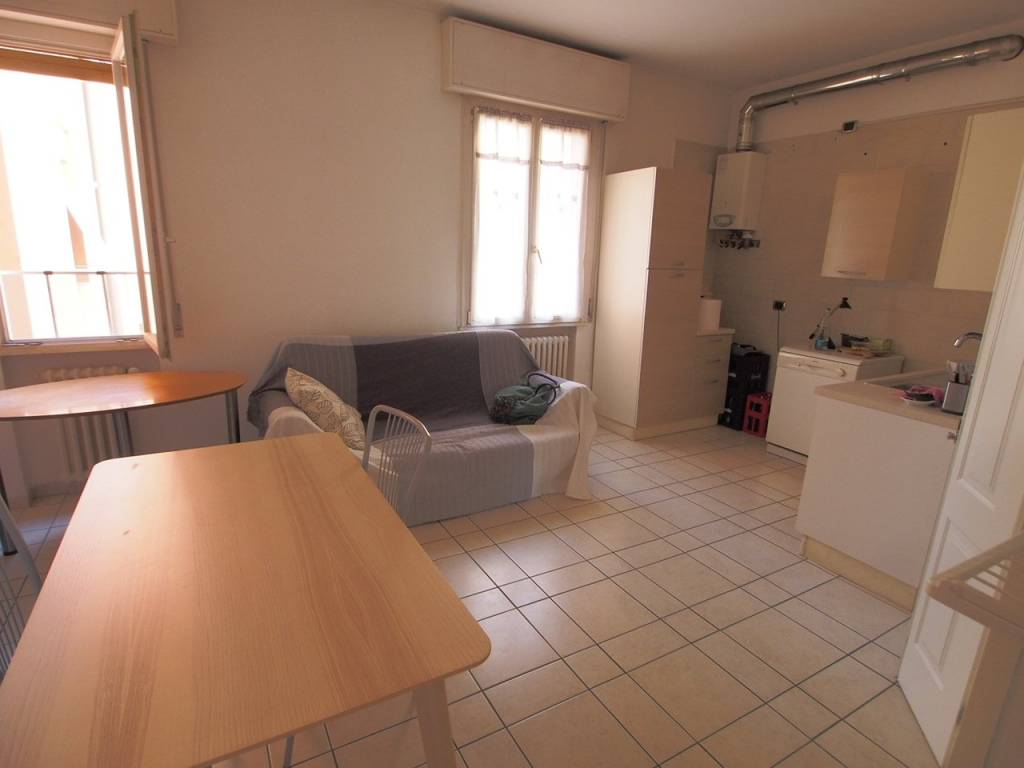 appartamento in affitto a Modena in zona Sant'Agnese