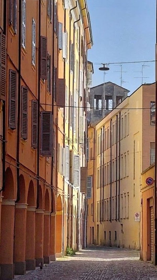 appartamento in affitto a Modena in zona Centro Storico