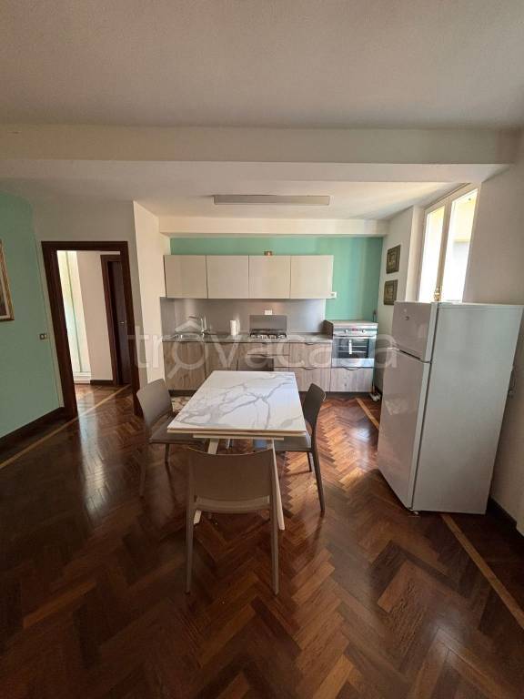 appartamento in affitto a Modena in zona Centro Storico
