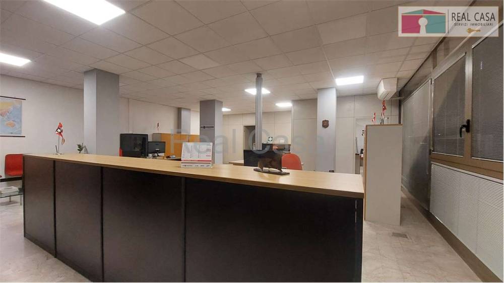 ufficio in affitto a Modena in zona San Faustino