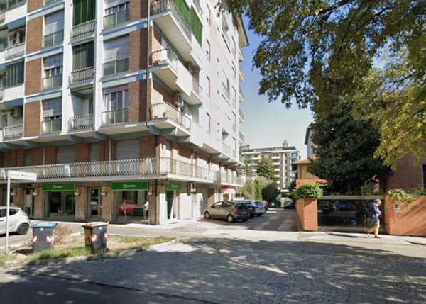ufficio in affitto a Modena in zona Crocetta