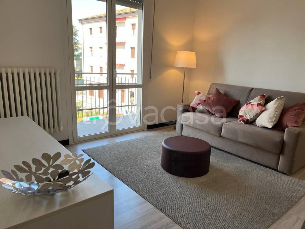 appartamento in affitto a Modena in zona Buon Pastore