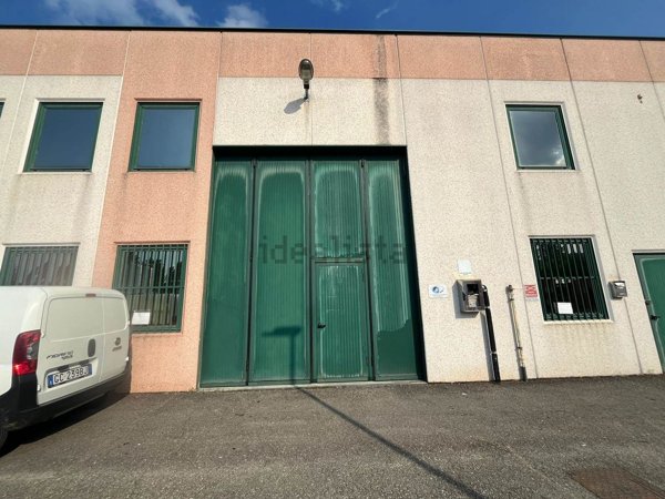 ufficio in affitto a Modena in zona San Lazzaro / Modena Est