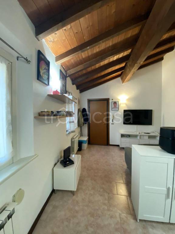 appartamento in affitto a Modena in zona Centro Storico