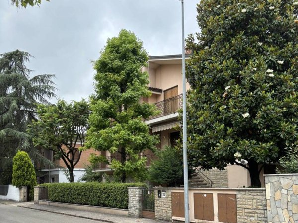 appartamento in affitto a Modena in zona Sant'Agnese
