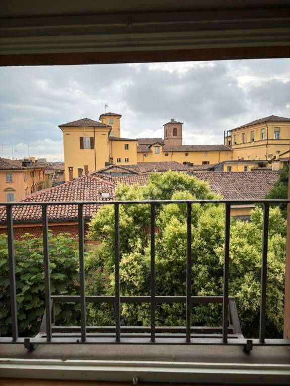 appartamento in affitto a Modena in zona Centro Storico