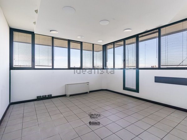 ufficio in affitto a Modena in zona San Faustino
