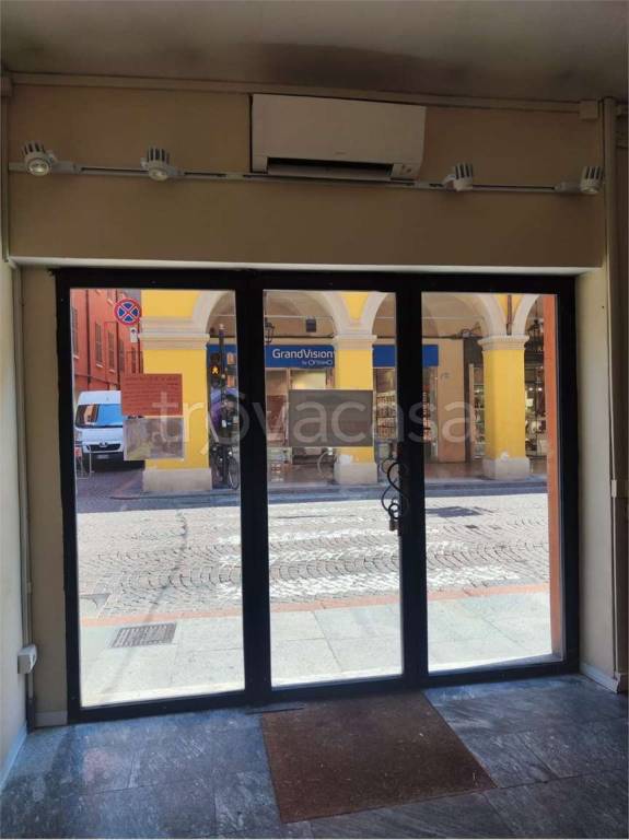 appartamento in affitto a Modena in zona Centro Storico