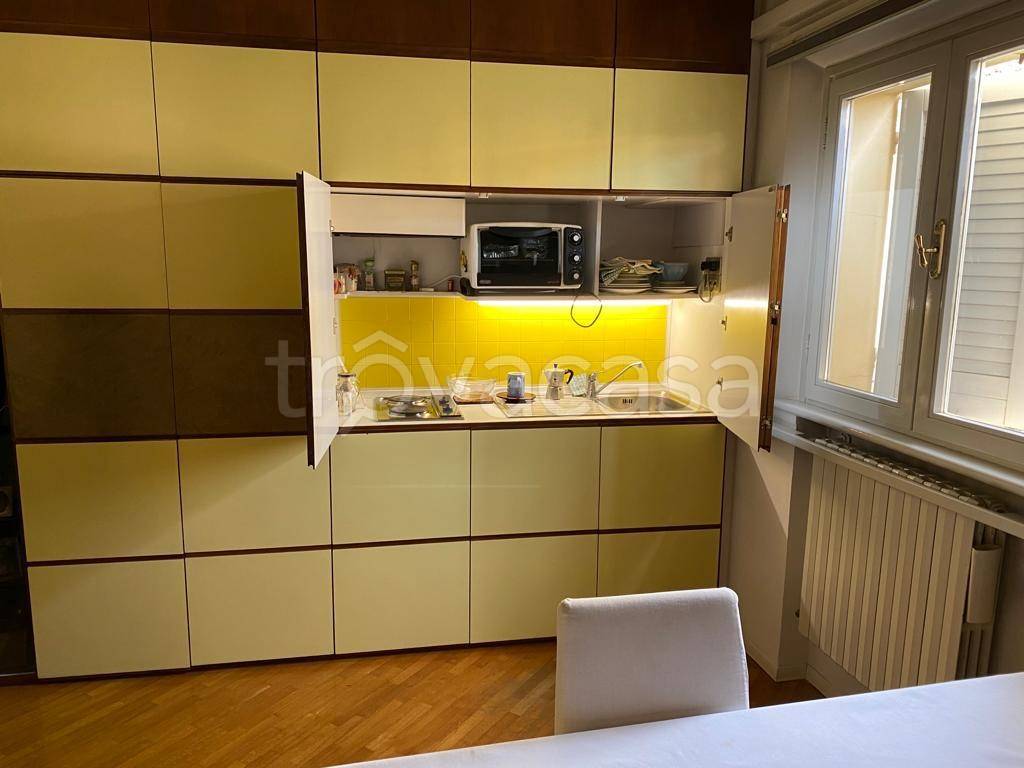 appartamento in affitto a Modena in zona Centro Storico