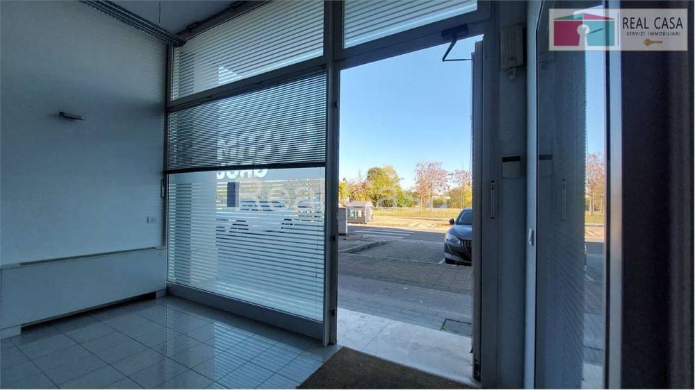 ufficio in affitto a Modena in zona Crocetta