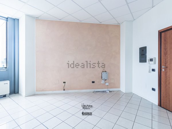 ufficio in affitto a Modena in zona San Lazzaro / Modena Est