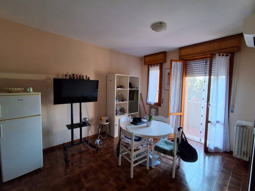 appartamento in affitto a Modena in zona Sant'Agnese