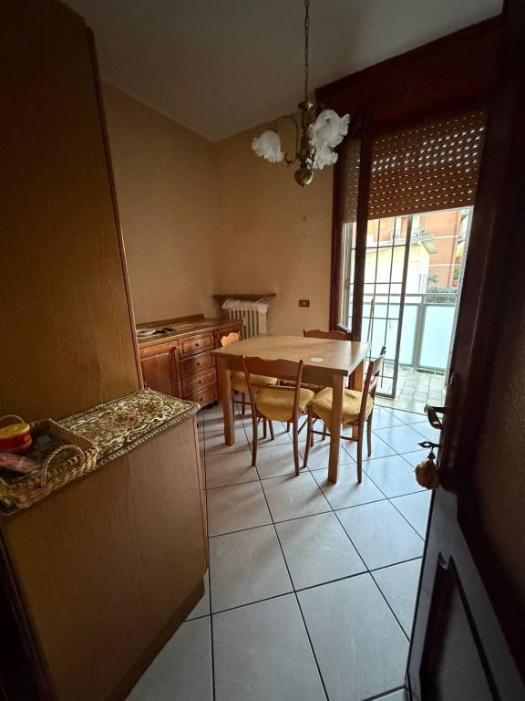 appartamento in affitto a Modena