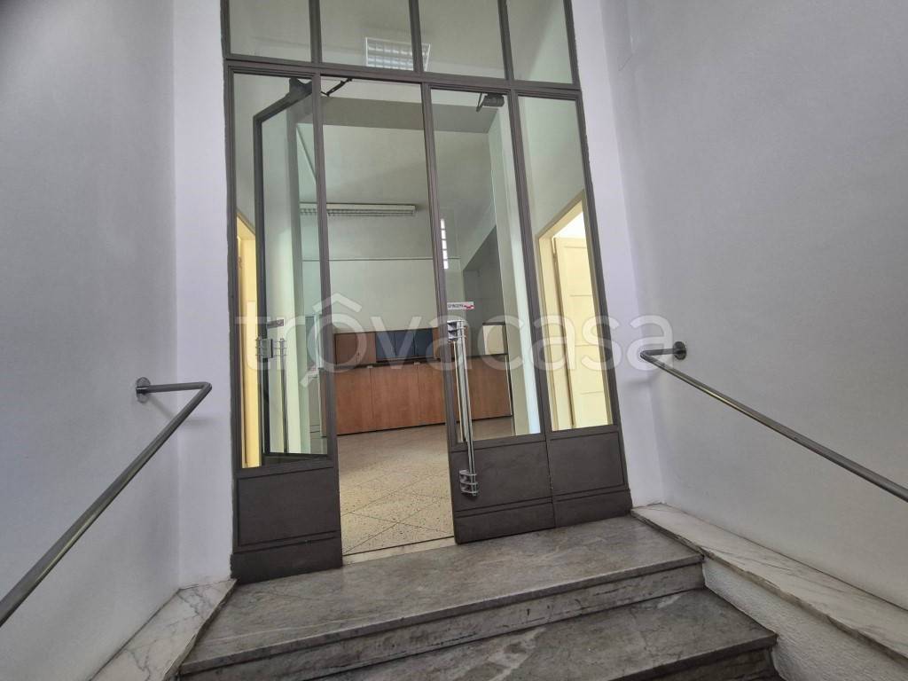 ufficio in affitto a Modena in zona Crocetta