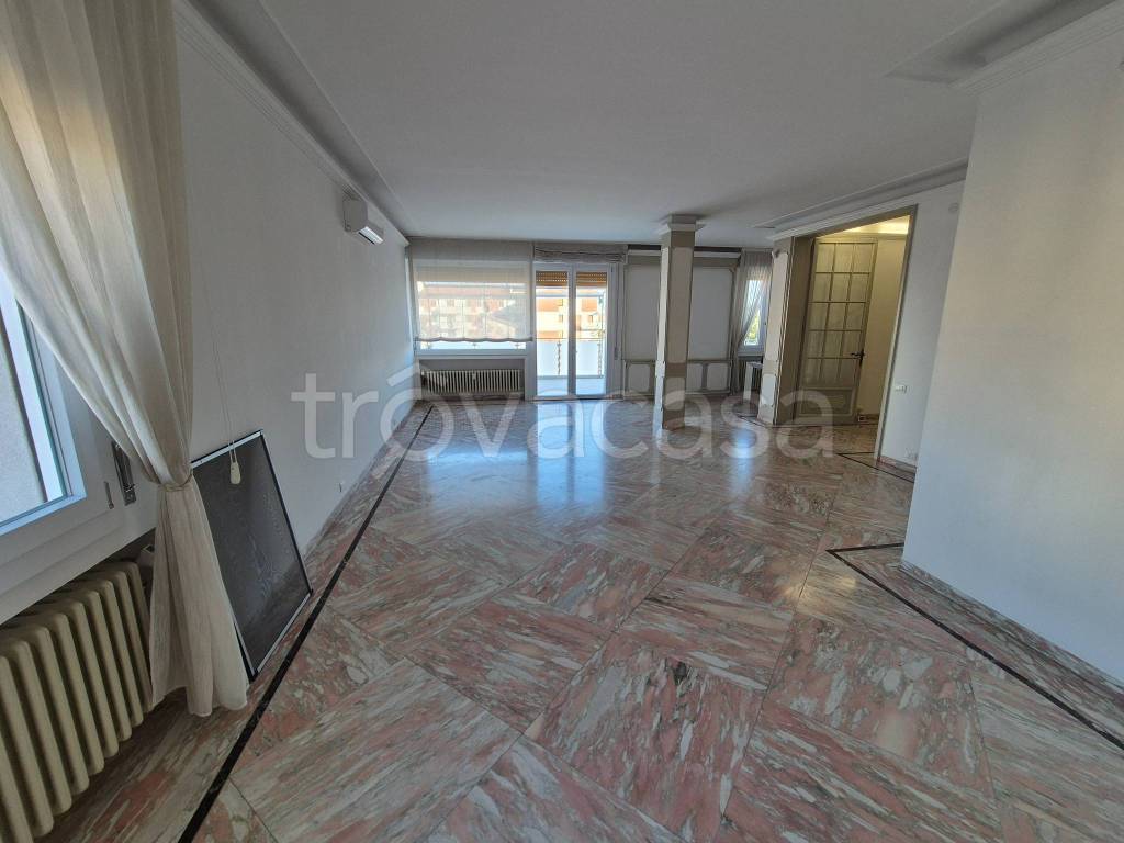 appartamento in affitto a Modena in zona Sant'Agnese