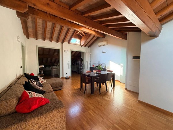 appartamento in affitto a Modena in zona Centro Storico