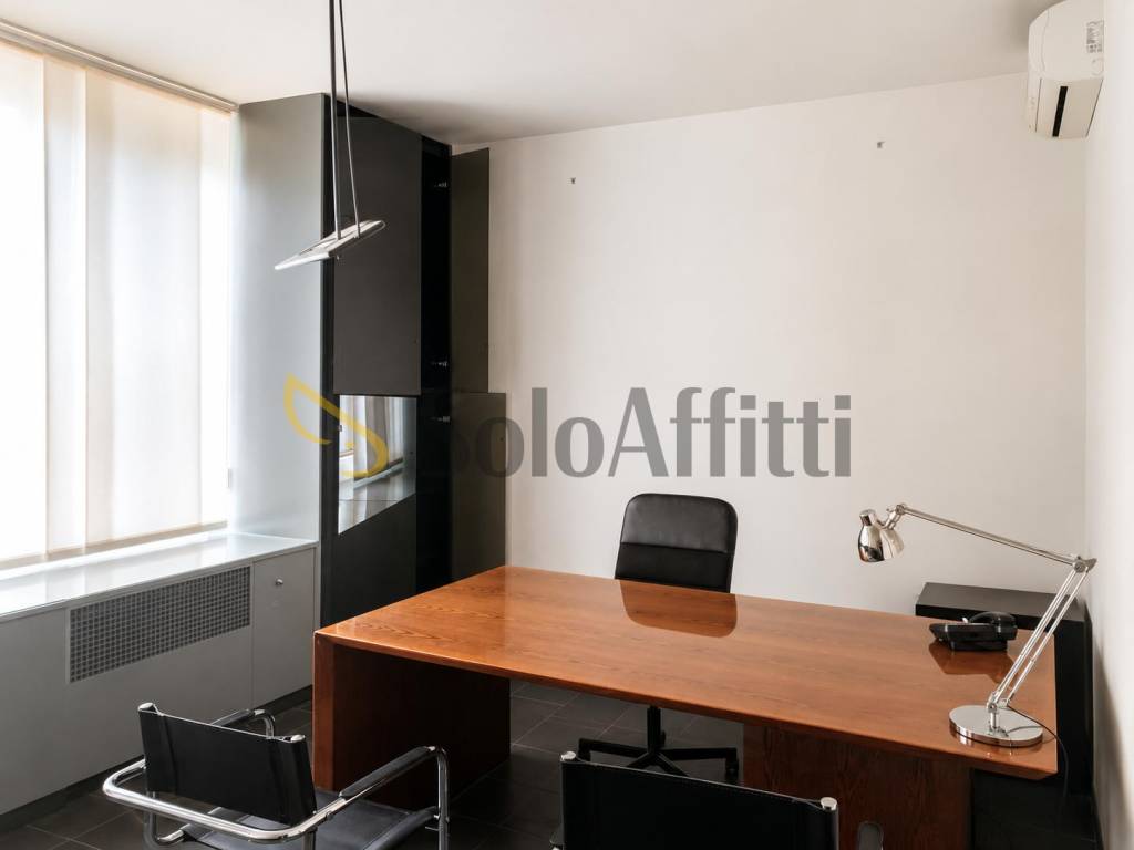 ufficio in affitto a Modena in zona San Faustino