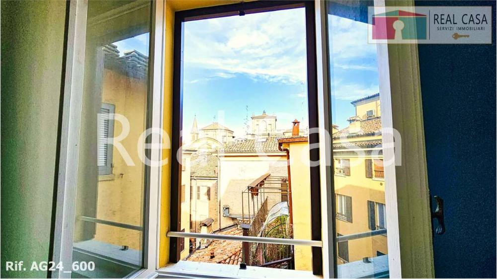 appartamento in affitto a Modena in zona Centro Storico