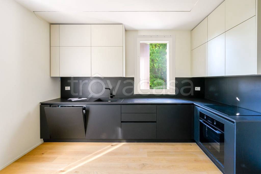 appartamento in affitto a Modena in zona Sant'Agnese