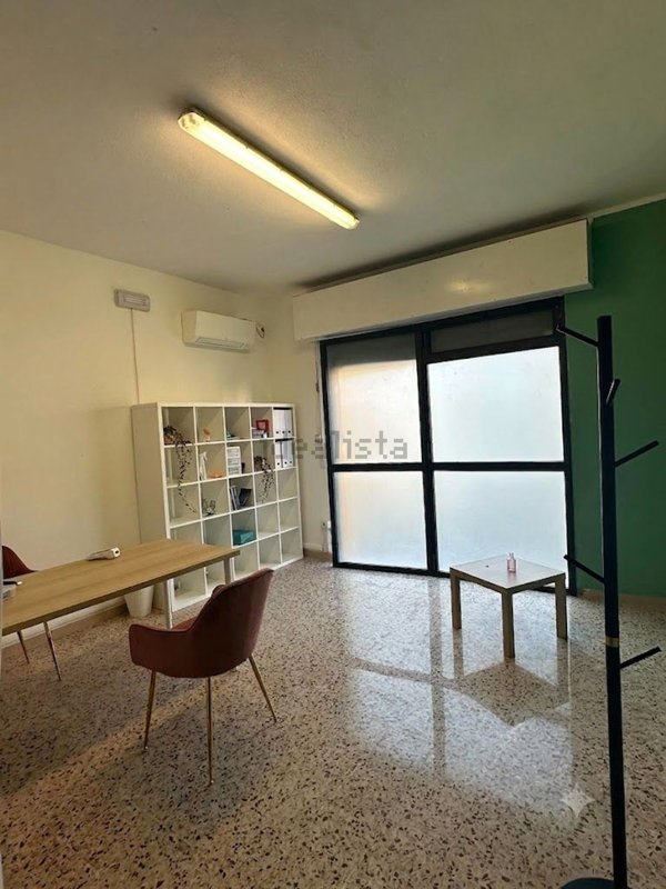 ufficio in affitto a Modena in zona Sant'Agnese