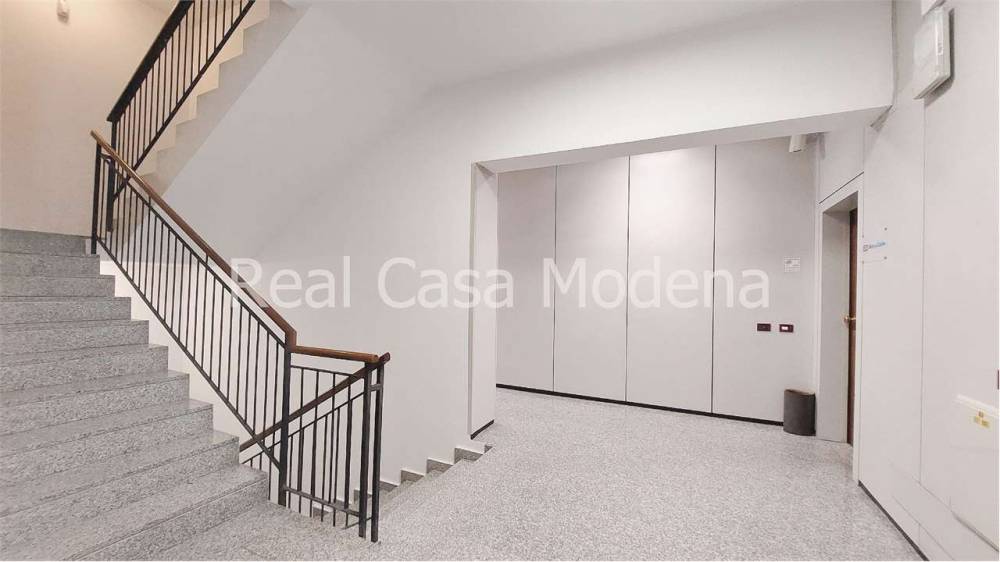 ufficio in affitto a Modena in zona San Cataldo