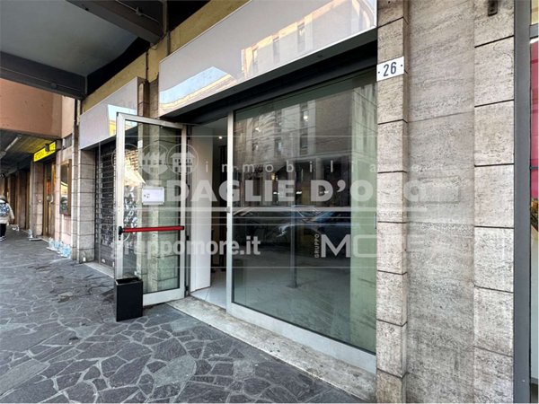 negozio in affitto a Modena in zona Crocetta