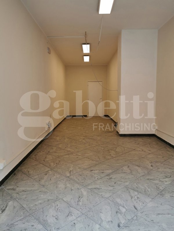 negozio in affitto a Modena in zona Centro Storico
