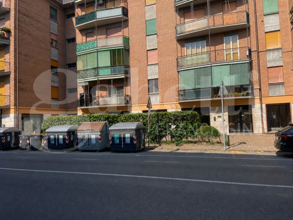 negozio in affitto a Modena in zona Sant'Agnese
