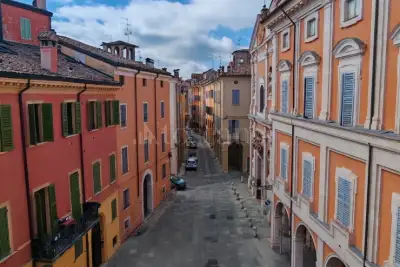 appartamento in affitto a Modena in zona Centro Storico