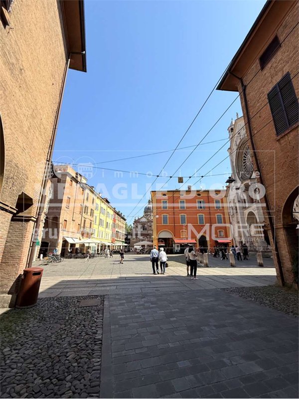 ufficio in affitto a Modena in zona Centro Storico