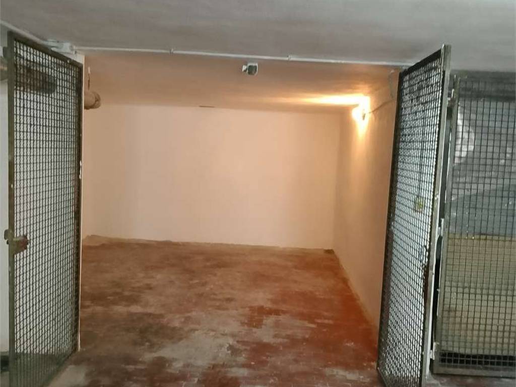 box auto in affitto a Modena