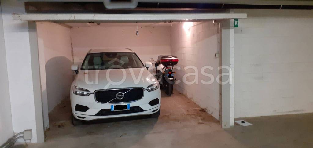 box auto in affitto a Modena in zona Centro Storico