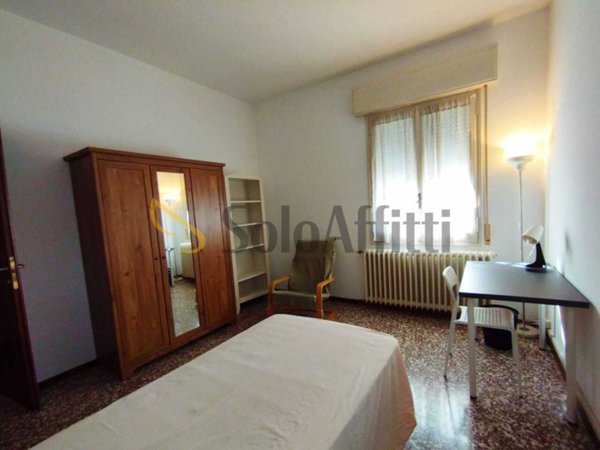 camera singola in affitto a Modena in zona San Faustino
